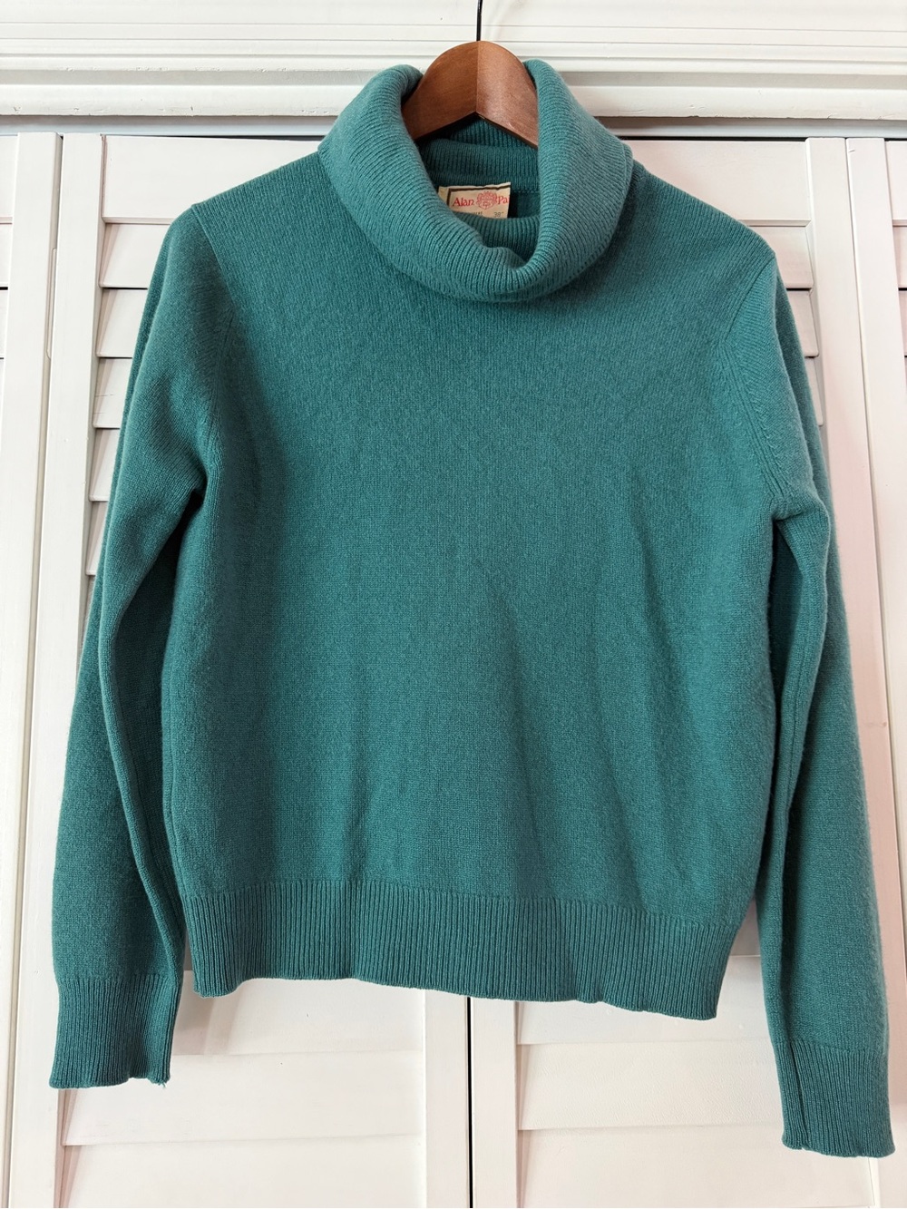 Vintage Alan Paine 100% Cashmere Turtleneck Sweater Teal Green Size 38 Unisex
